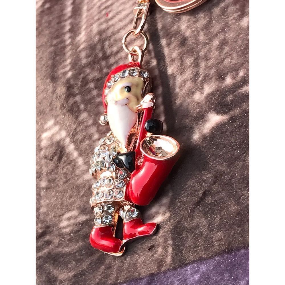 Saxophone Santa Keychain‎ - Picture 4 of 8